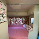 Camping Sunny House Caravans