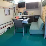 Camping Sunny House Caravans Sozopol