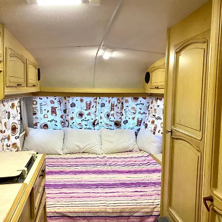 Sunny House Caravans *