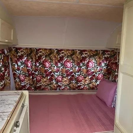 Sunny House Caravans * Sosopol